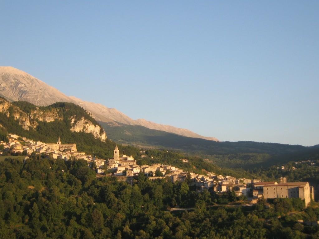 Hotel Viola Caramanico Terme Bagian luar foto